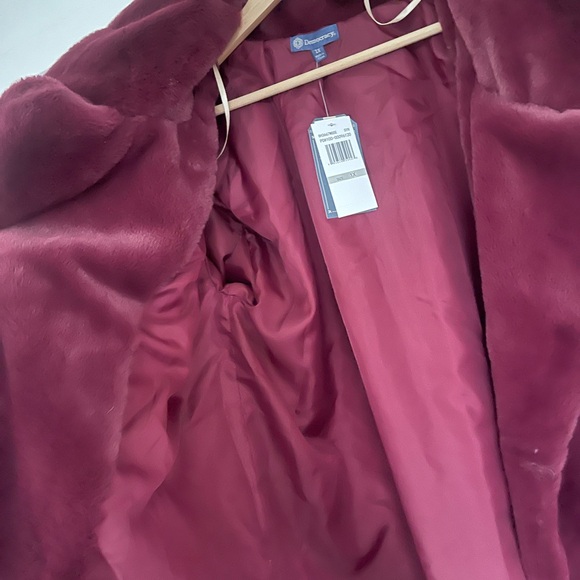 Democracy Deep Red Faux Fur Jacket - Picture 3 of 6